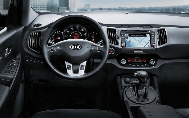 2015-Kia-Sportage-interior