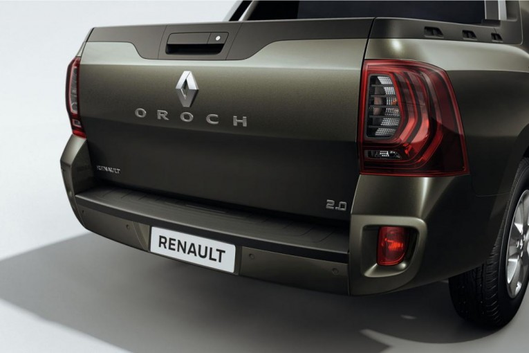 Renault Duster Oroch 02