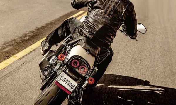 DONYAYE KHODRO_2015 Harley-Davidson Dyna Fat Bob